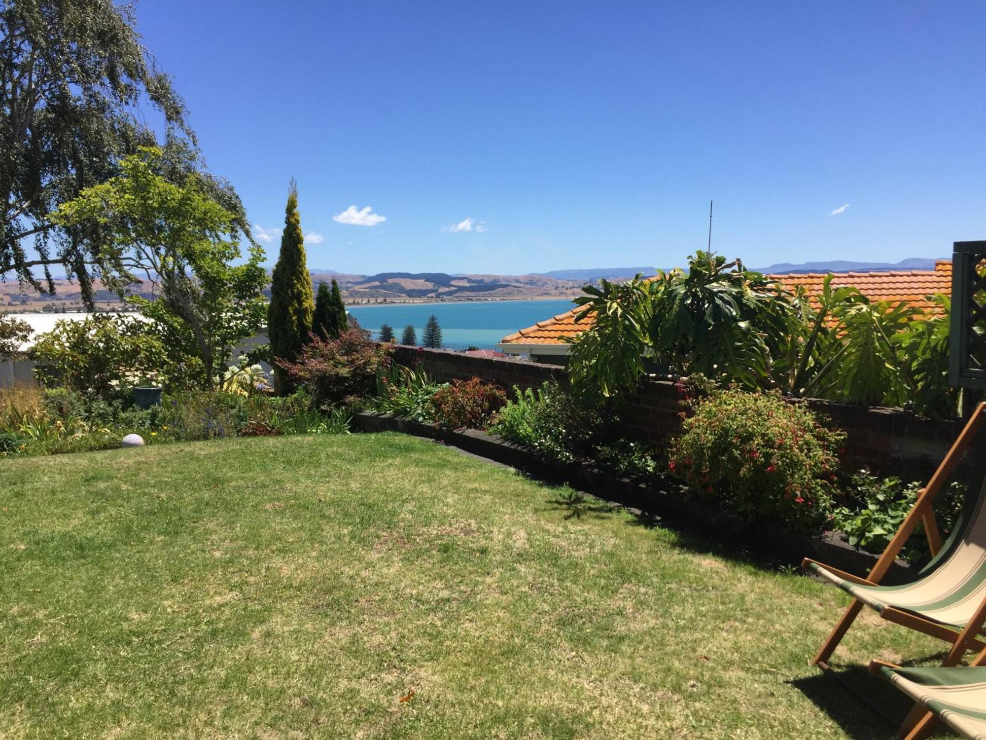 Jacaranda Lodge - Napier Hill Holiday Home מראה חיצוני תמונה